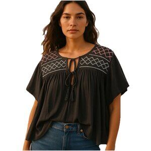 FREE PEOPLE Gray Embroidered Oversized Flare Crop Top Sz S